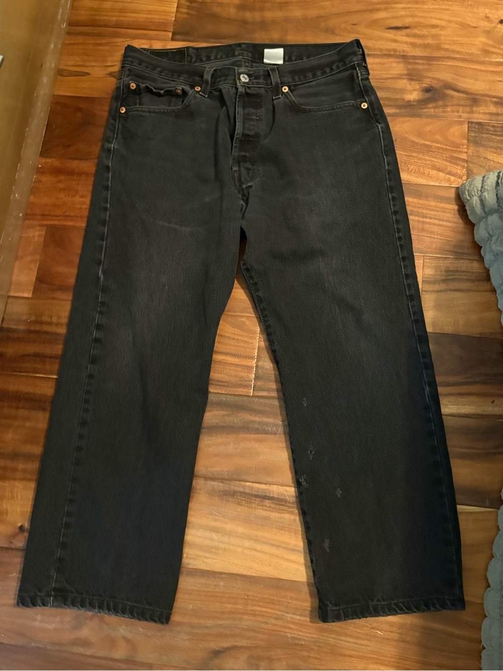 Vintage‎ Levi’s 501 Black Jeans W34 L30 Distressed Button Fly Made (1034)